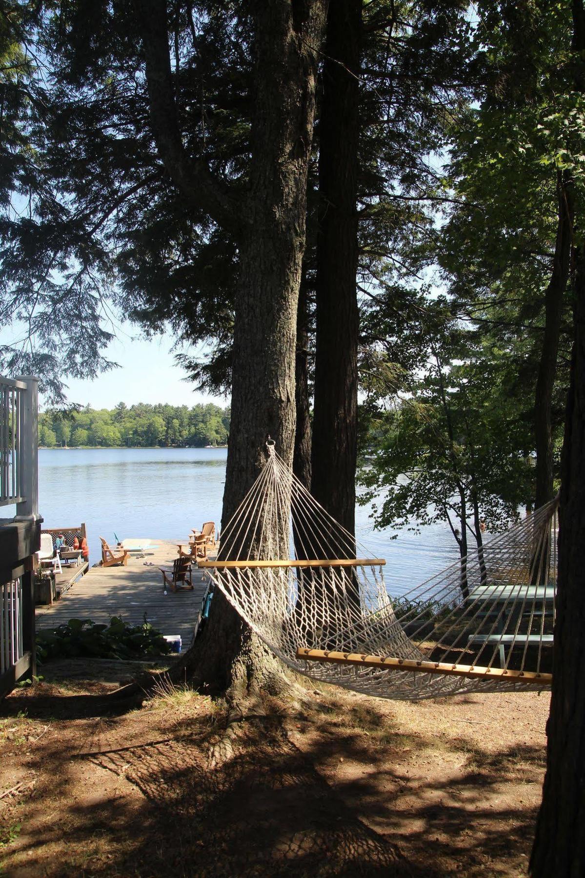 Black Lake Cabins Torrance Exteriör bild
